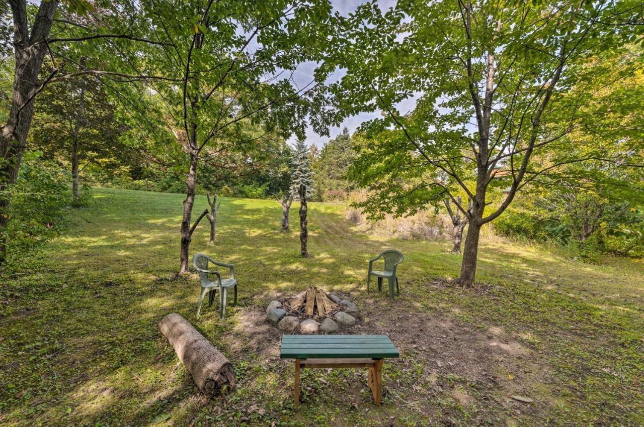 Cozy Wisconsin Studio, 11 Mi To Lake Geneva! เบอร์ลิงตัน ภายนอก รูปภาพ